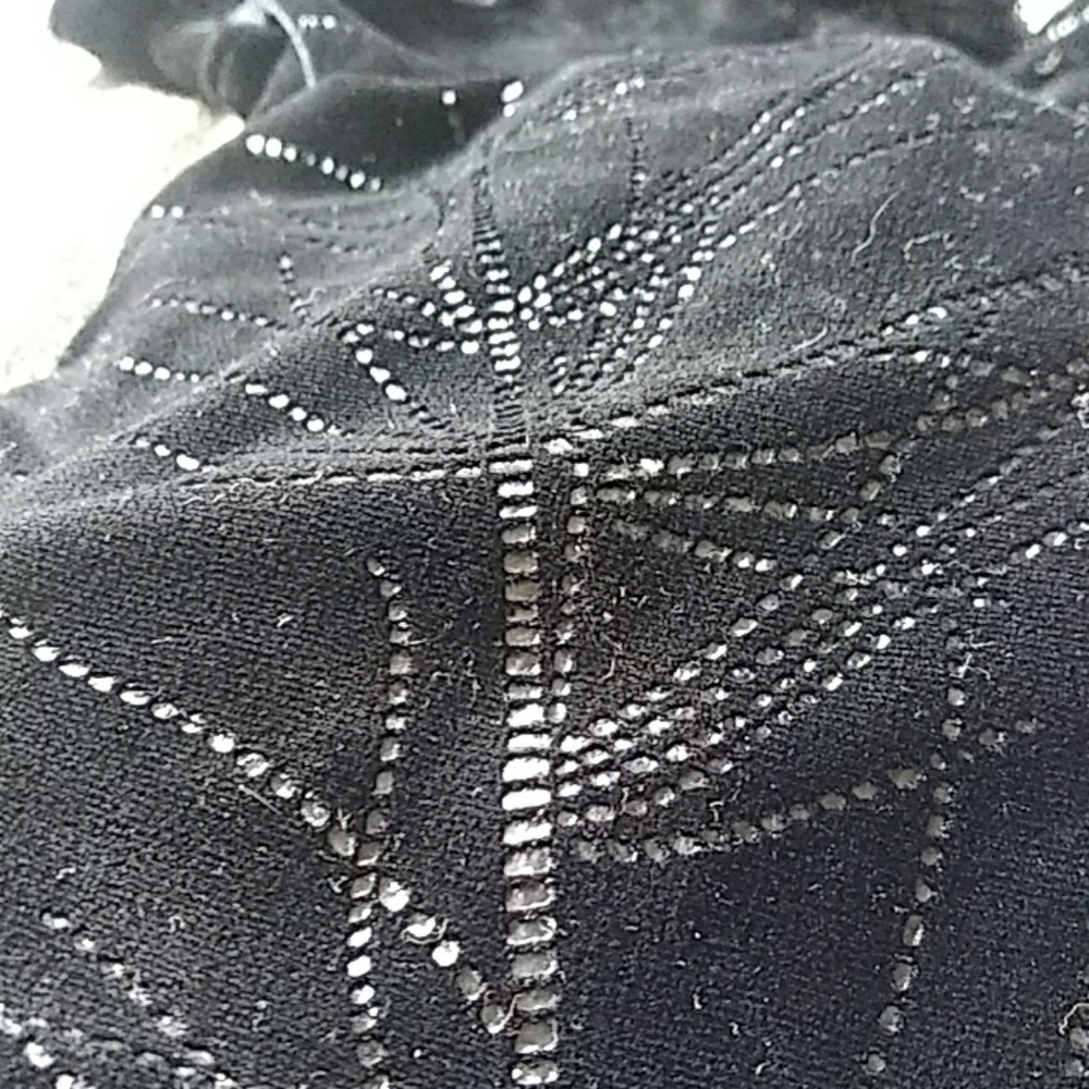 Y2K Velvet Crop Top - Picture 5 of 7